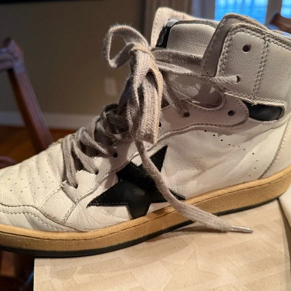 Golden Goose SKY STAR Sneakers, Women’s, size 38, shipped in original box!! - Picture 7 of 14